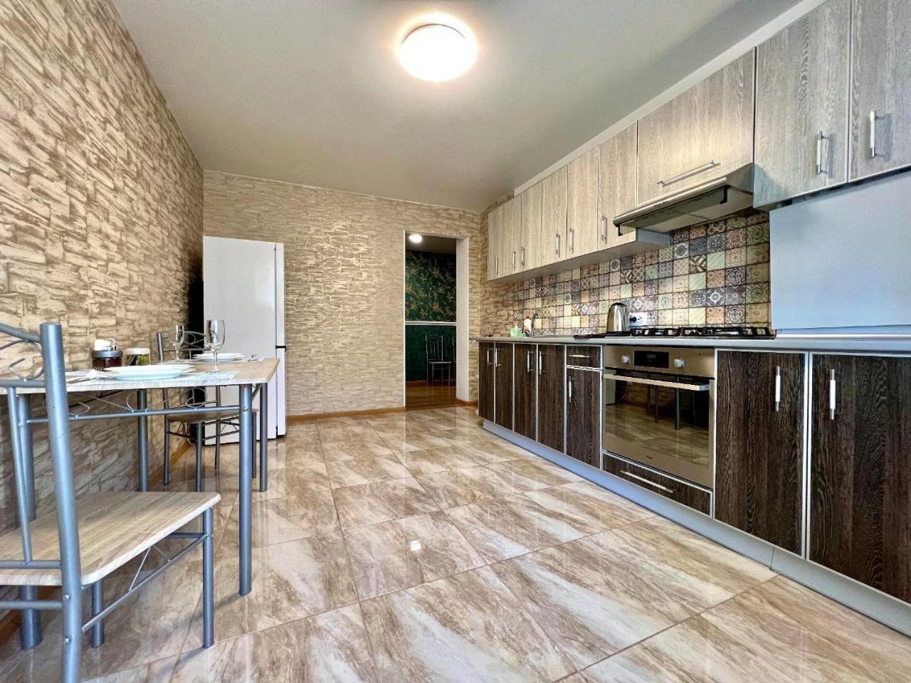 ApartПолтава Екстер'єр фото